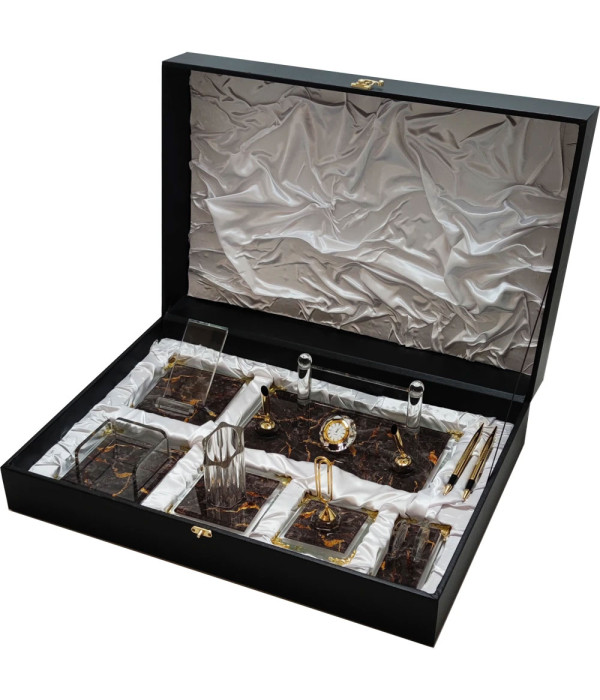 W560 Sedef Masa Sümeni